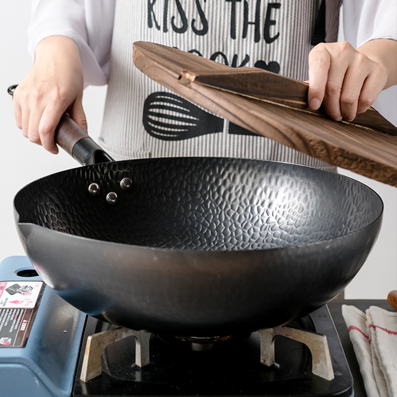 Wajan penggorengan baja karbon - Wok Electric Flat ulasan dan harga