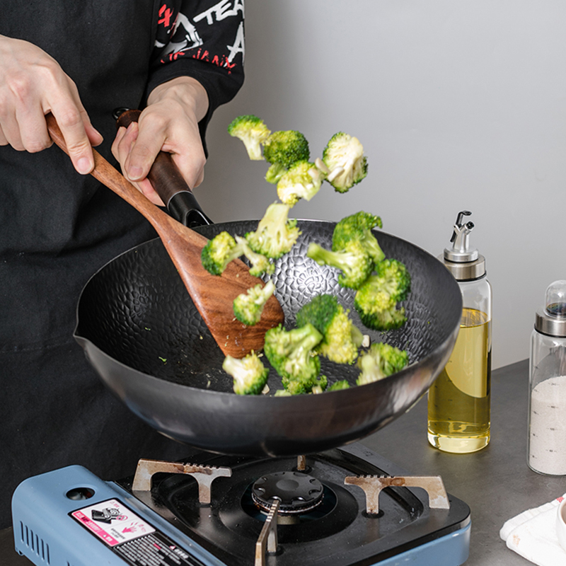 Wajan penggorengan baja karbon - Wok Electric Flat ulasan dan harga